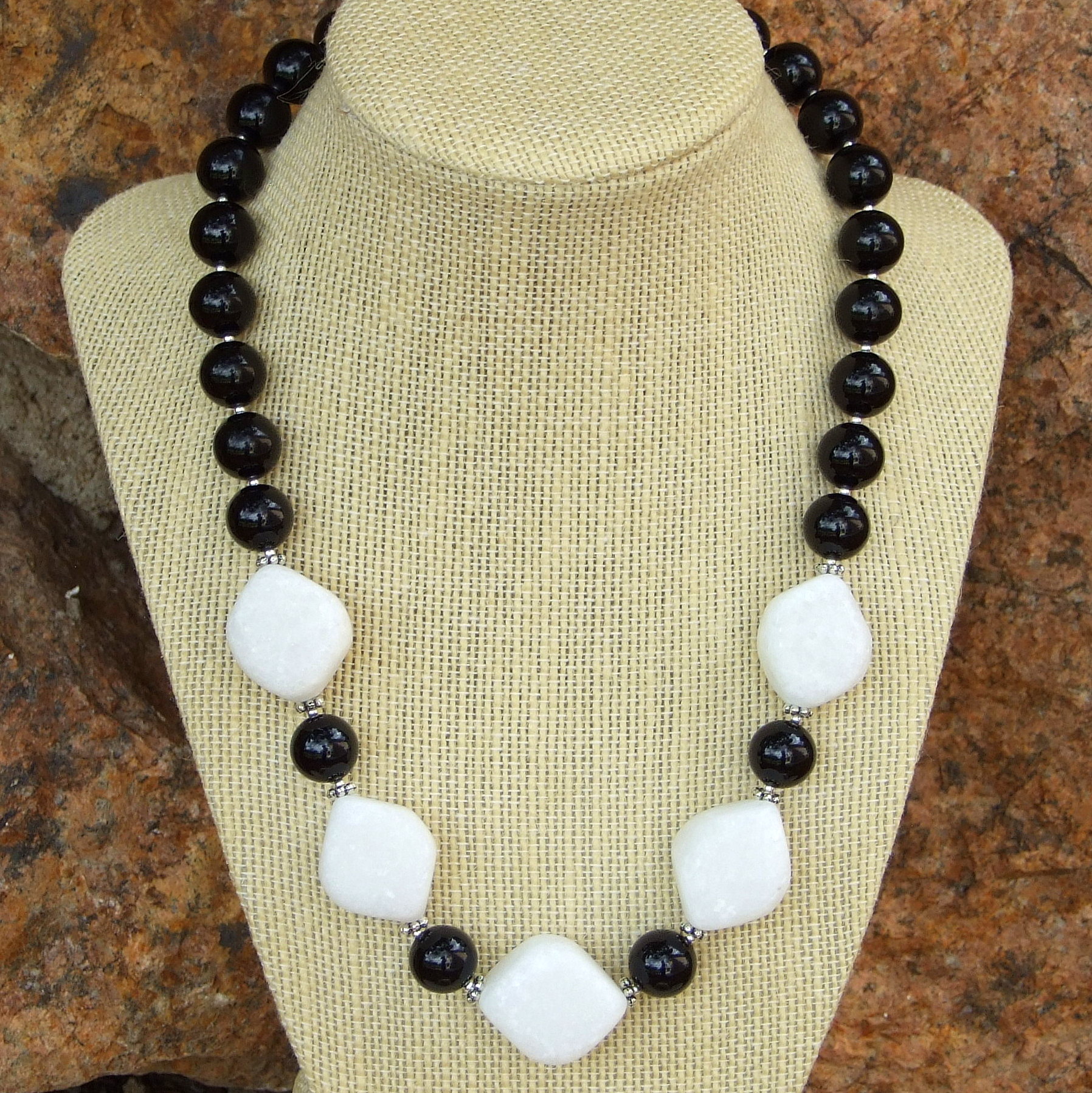 White Quartzite and Black Jade Gemstone Necklace, Handmade Jewelty